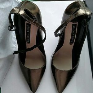 Alice and Olivia Graphite Dita Heels